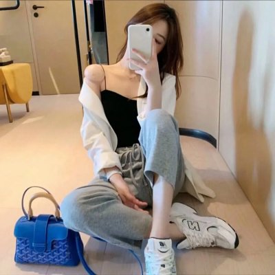 喜羊羊与灰太狼之筐出未来